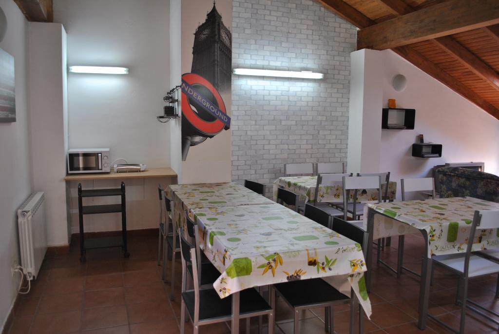 Hostal La Catedral Santo Domingo De La Calzada Bagian luar foto