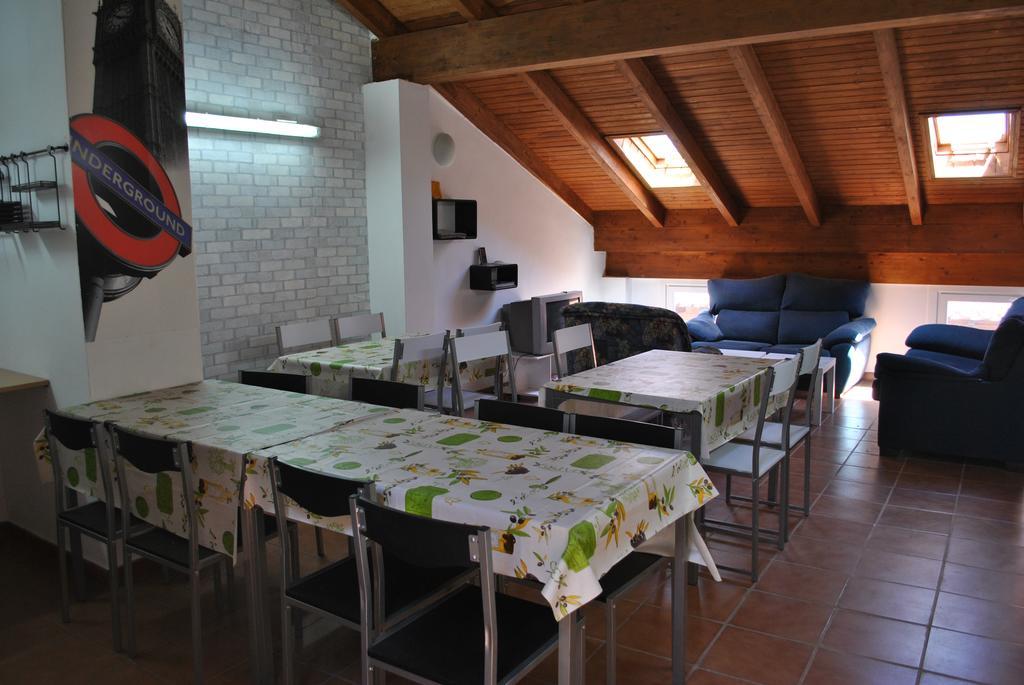 Hostal La Catedral Santo Domingo De La Calzada Bagian luar foto
